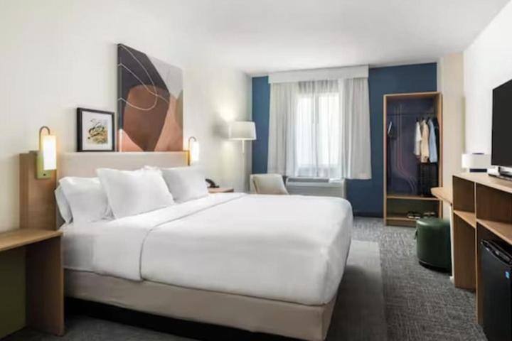 Spark By Hilton Woodbridge Exteriör bild